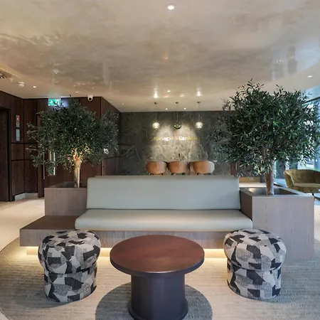 Springwell - Centre - Balcony & Pool Table - 3 Bed * 利兹